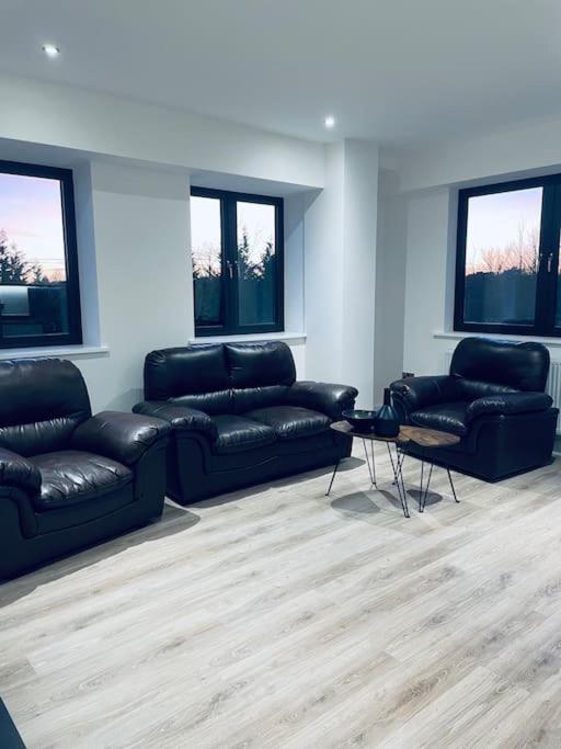 New One Bedroom Luxury Apartment In Solihull Dış mekan fotoğraf