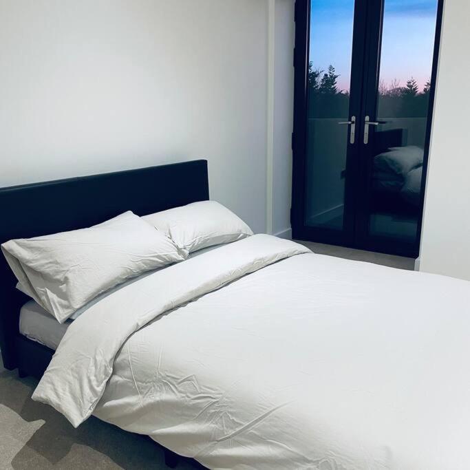 New One Bedroom Luxury Apartment In Solihull Dış mekan fotoğraf